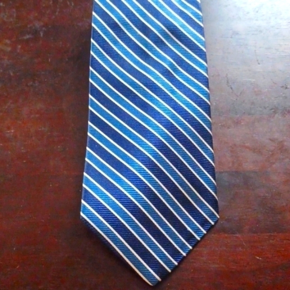 Brooks Basics Blue and White Striped Silk Necktie - Picture 3 of 3